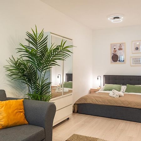 Modern Newly-Built Home By The New York Cafe Budapest Exteriör bild