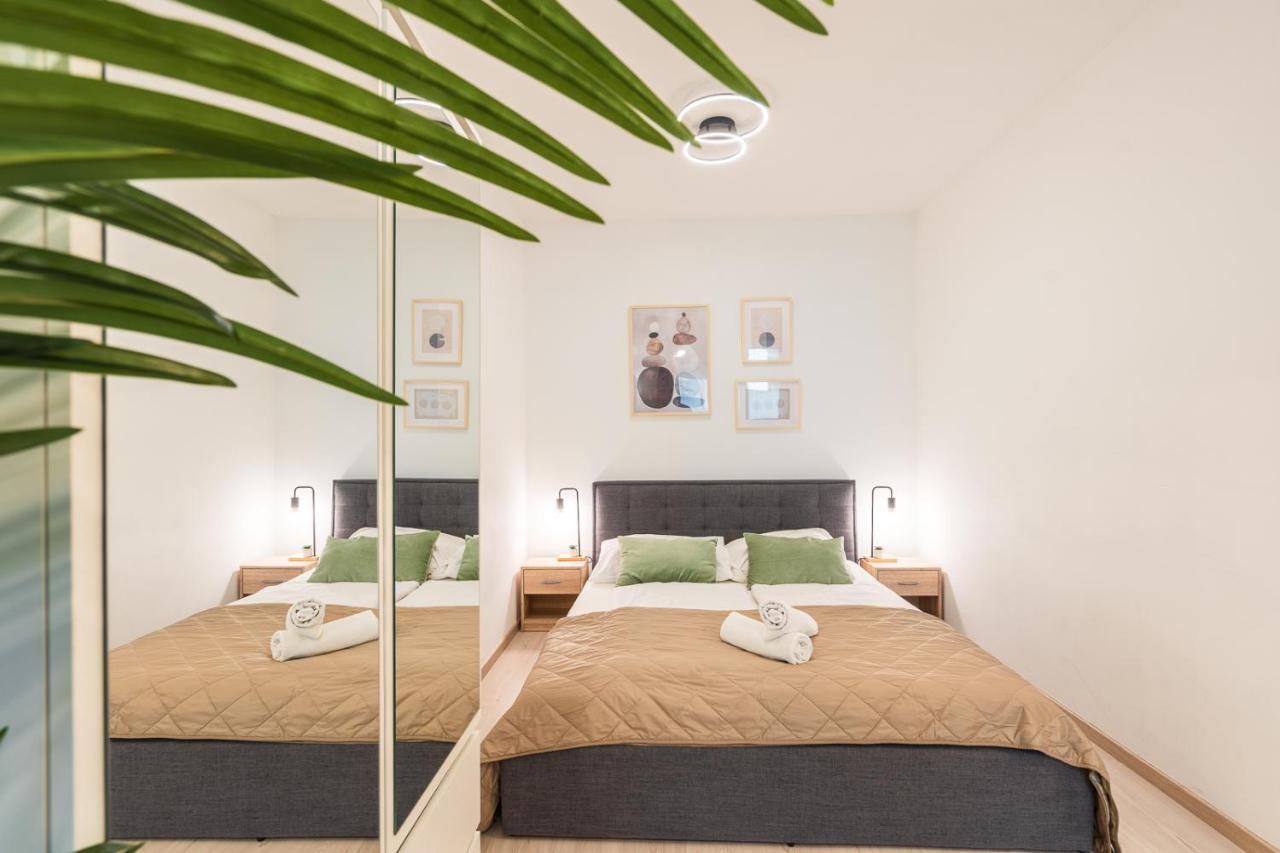 Modern Newly-Built Home By The New York Cafe Budapest Exteriör bild